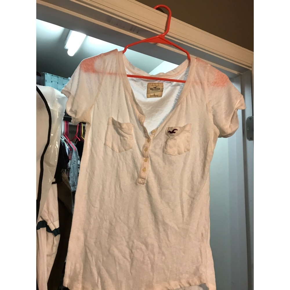 Hollister top